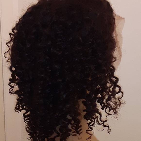 Hair - Picture 2 of 7